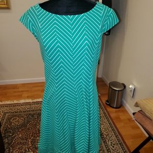 Short sleeve polyester spandex midi dress